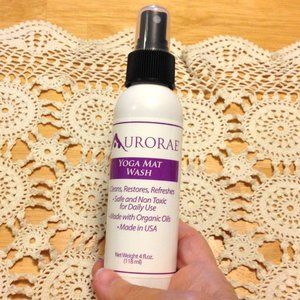 Yoga Mat Wash with organic oils, Aurorae brand